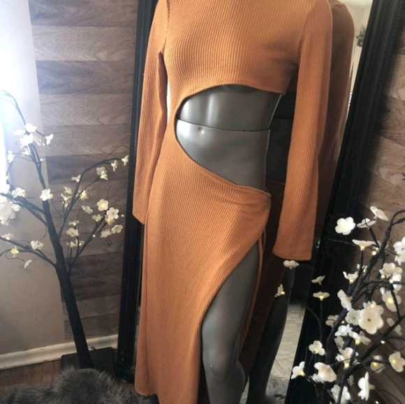 SHEIN SEXY MUSTARD DRESS. L EUC - Picture 4 of 4